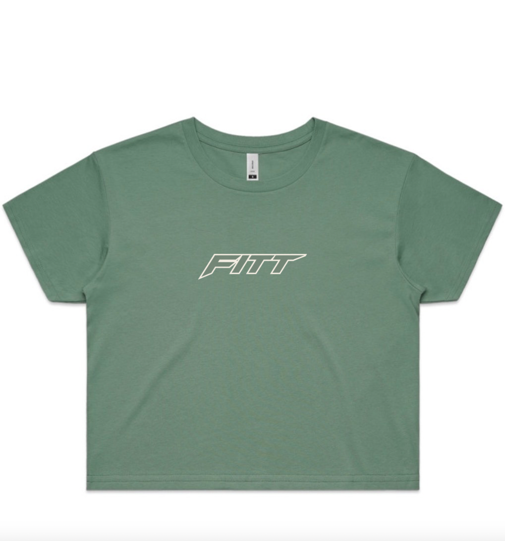 Women’s cropped tees
